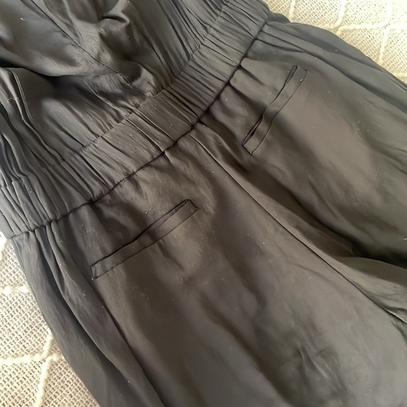 Very cute black lacey Jumpsuit with lining - Picture 9 of 12